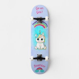 Unicórnio no skate com legendas personalizadas