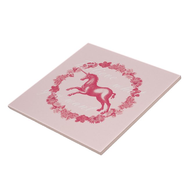 Unicórnio rosa e flores (Lateral)