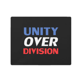 Unidade sobre Divisão - vermelho, branco, azul, pr