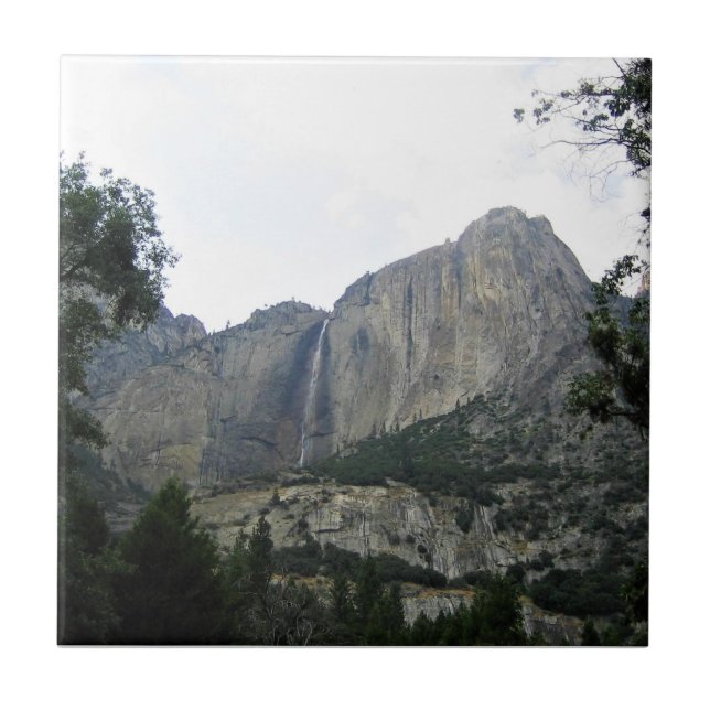 Upper Yosemite Falls, Parque Nacional de Yosemite, (Frente)