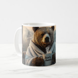 Urso em Robe Segurando Caneca de Café