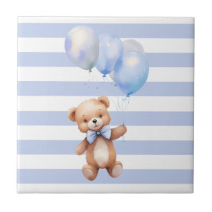 Urso Pequeno Bonito de Azul