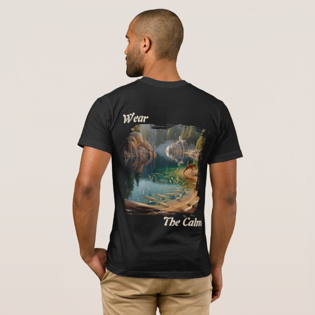 Use a Calma – Camisa T Scenic com Veado no Lago (Parte Traseira Completa)