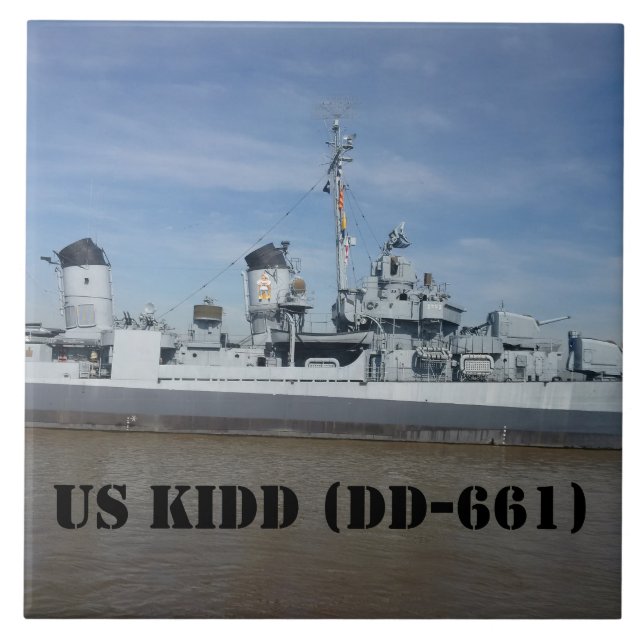 USS KIDD DD 661 (Frente)