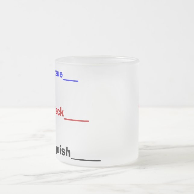 USS TRUXTUN leva a cabo, ataca, vence canecas (Centro)