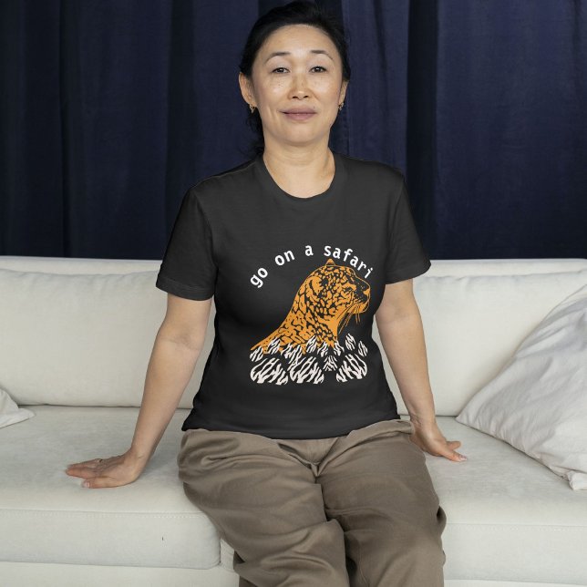 Vá Em Uma Camisa Safari (Criador carregado)