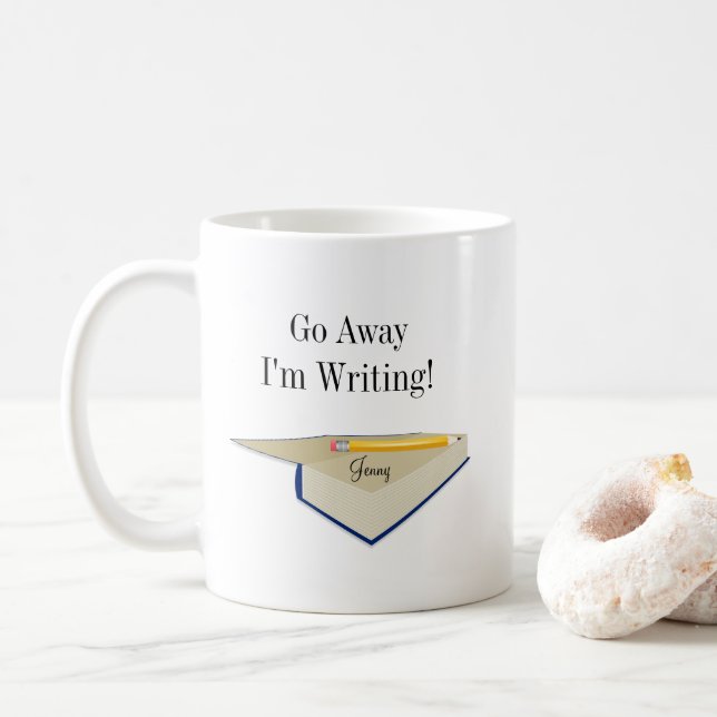 Vá embora Estou Escrevendo Caneca de Café (Com Donut)