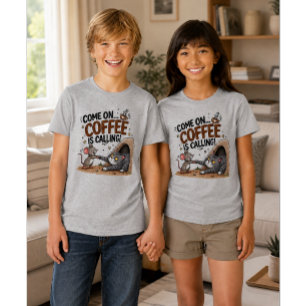 VAMOS… O CAFÉ ESTÁ CHAMANDO! Camiseta de Café para