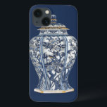Vase de Porcelana Azul e Branco pelo Vision Studio<br><div class="desc">Um vaso de porcelana azul e branco,  cor-de-rosa,  revestido de designs florais complexos. Uma criação do Vision Studio,  esta peça incrível pareceria excelente na sua parede. Pegue o seu hoje!</div>