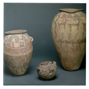 Vaso decorado com vários frisos dos animais e