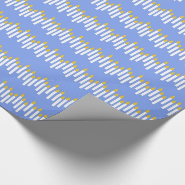 Velas de Hanukkah no papel de embrulho azul (Ponta)