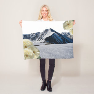 Velo Cobertor de Fleece Montanhas Nevadas e Flores