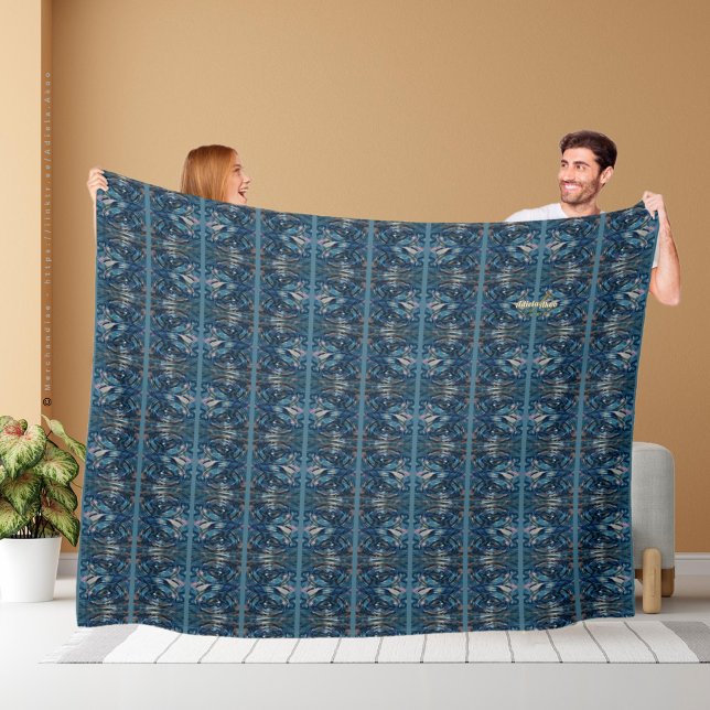 Velo Cobertor Paisley de Listra Azul por Poet Adiela Ak (Blue Stripe Paisely Blanket designed by Poet Adiela Akoo. Browse my store 4 cool finds & great buys!)