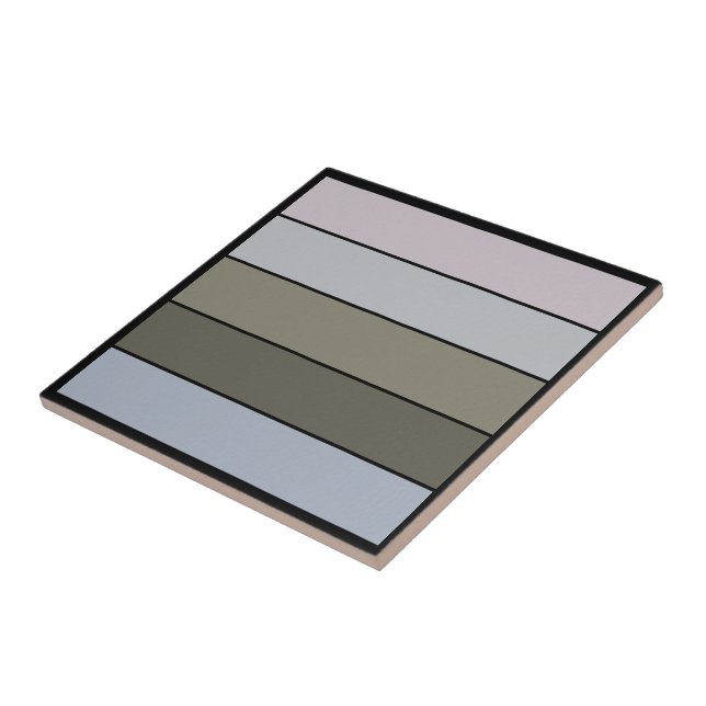 Verde Cinzento Com Listras Pretas Em Papel De Aqua (Lateral)