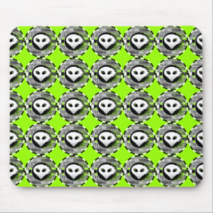 Verde redondo do mousepad da tevê da alienígena