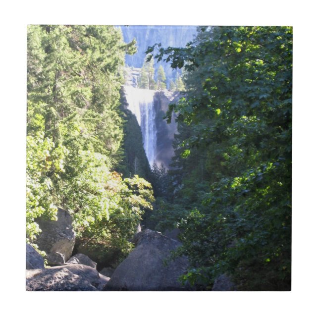 Vernal Falls, Parque Nacional de Yosemite, CA (Frente)