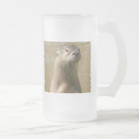 Caneca de cerveja curiosa do fosco da lontra