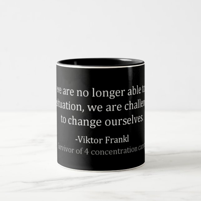 Viktor Frankl - mude-se caneca (Centro)