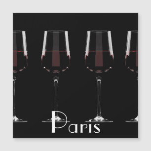 Vinhos com vinho tinto em preto