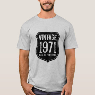 Vintage 1971 envelhecida à perfeição em camisa par
