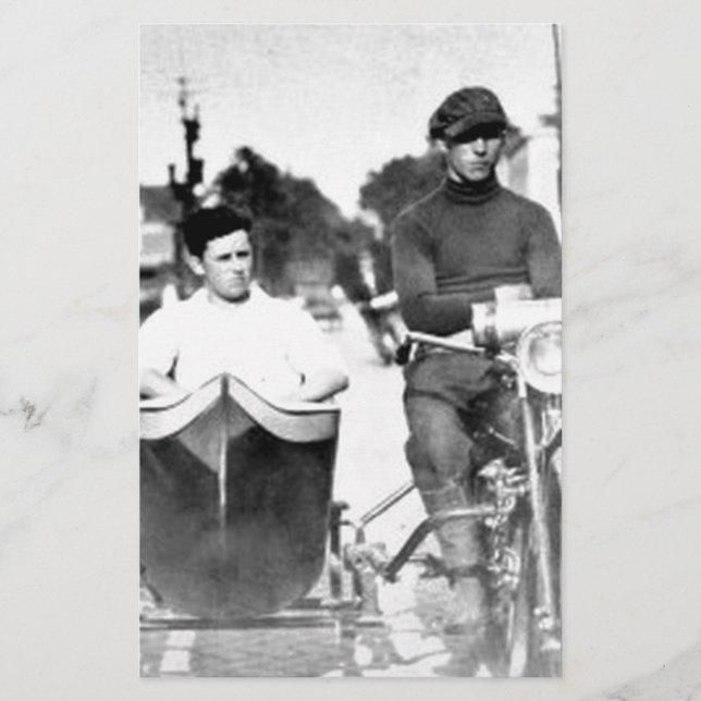 Vintage Biker Outlaw Motorcycle and Sidecar (Frente)