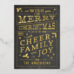 Vintage Chalkboard Style Non-Photo Christmas<br><div class="desc">Compartilhe notícias alegres de Natal este ano com um cartão de folha de alumínio real,  brilhante,  ao estilo de restaurante vintage e cartaz de café compre. Personalize facilmente o ano e o nome na frente e todo o texto personalizado no verso para fazer deste cartão um tipo para você.</div>
