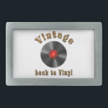 Vintage - De volta ao Vinyl, o recorde voltou<br><div class="desc">A imagem mostra um registro vinílico,  um tipo de registro físico de áudio feito de material vinílico. A frase "voltar ao básico" sugere um retorno às formas tradicionais mais antigas. O sentimento de nostalgia pela música e o desejo de que o passado se torne corrente novamente</div>