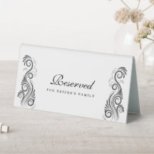 Vintage Flourish Black Monograma Reservado