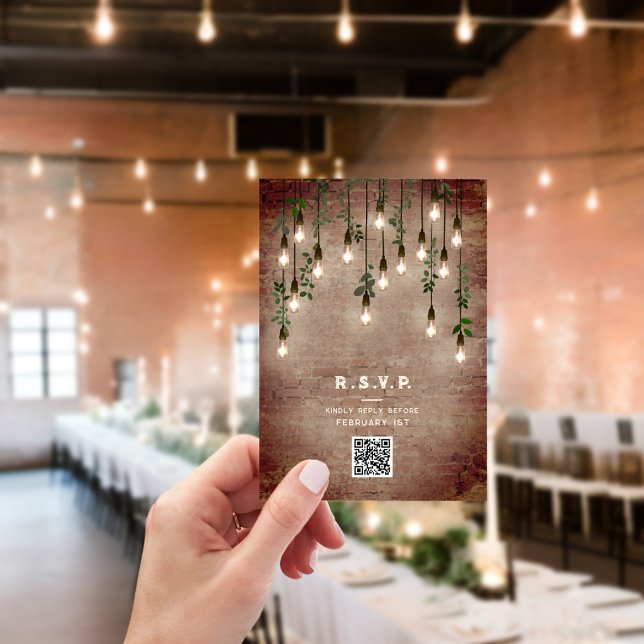 Vintage Lights Industrial Weding QR RSVP Card (Criador carregado)