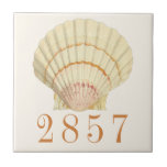 Vintage NMaritime Scallop Seashell House Endereço<br><div class="desc">Azulejo de Endereço da Seashell de Escala Náutica Vintage Adiciona seu próprio número de endereço residencial a este azulejo para um design elegante e impressionante. Entre em contato conosco se precisar de assistência.</div>