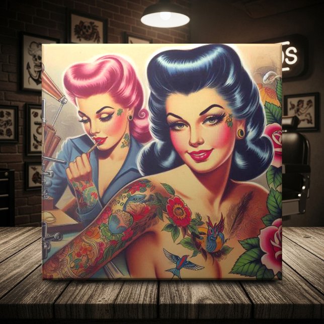 Vintage Old School Tattoo Girls (Criador carregado)