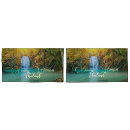 Visão de queda de Erawan Waterfall Tailândia