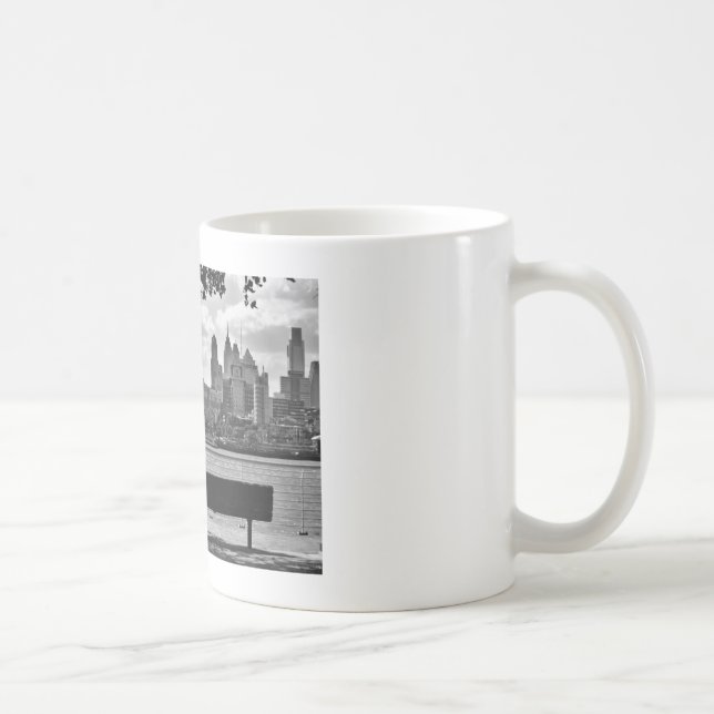 Vista da caneca de café de Philadelphfia (Direita)
