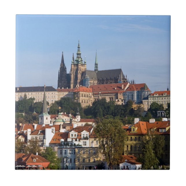 Vista da cidade antiga e do castelo de Praga, Repú (Frente)