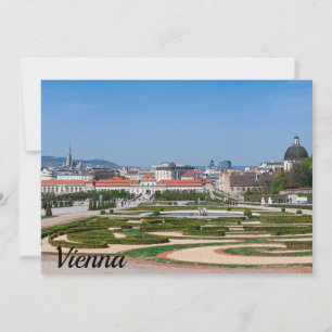 Vista de jardins perto do Palácio de Lower Belvede