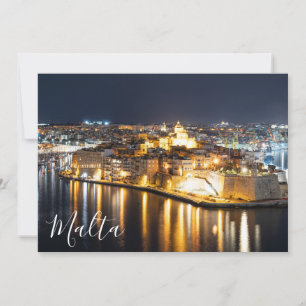 Vista de três cidades em Malta à noite