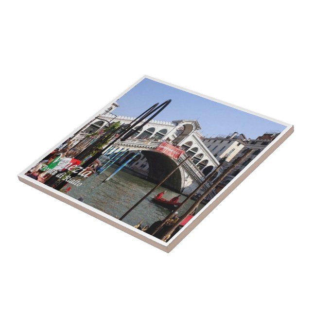 VNT047 VENICE, RIALTO BRIDGE, Itália (Lateral)