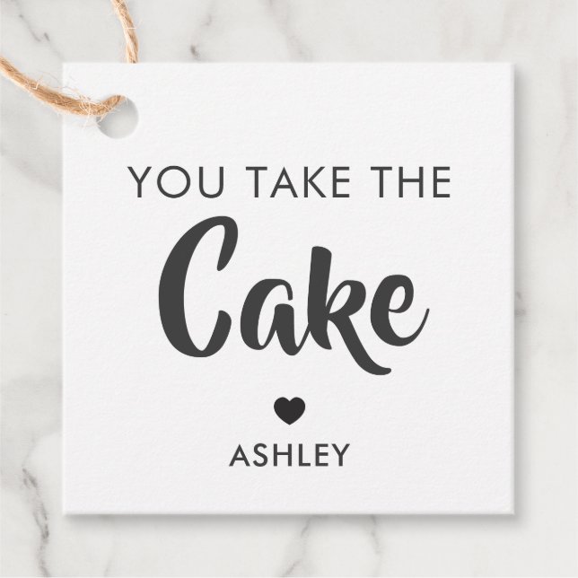 Você pega a etiqueta do Presente do Bolo, a etique (Frente)