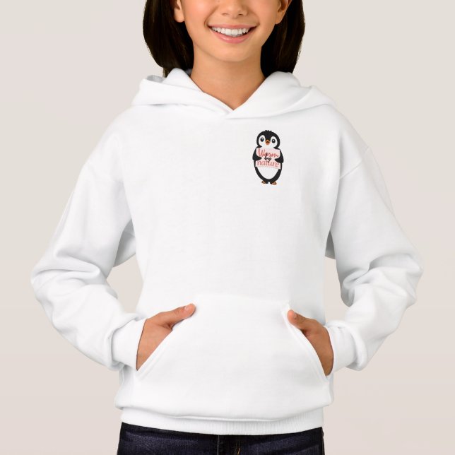 Warm by nature: Adorable Penguin with Playful Text (Frente)