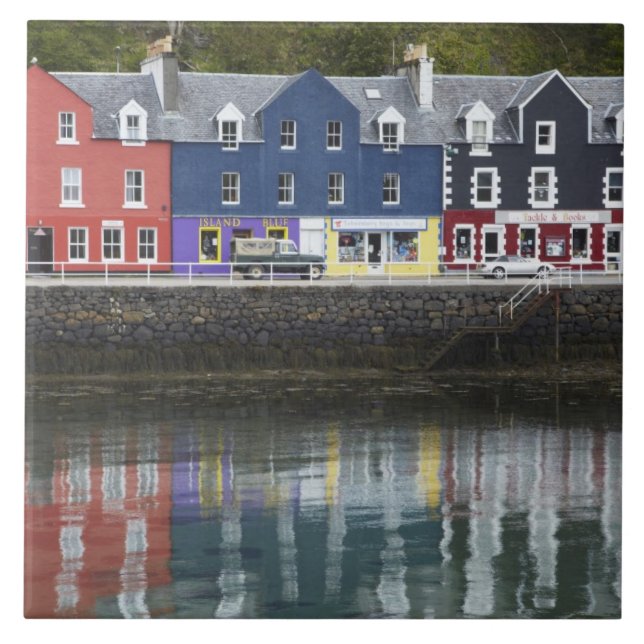 Waterfront, Tobermory, ilha de Mull, Escócia, (Frente)