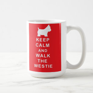 Westie mantem a calma e anda a caneca do westie