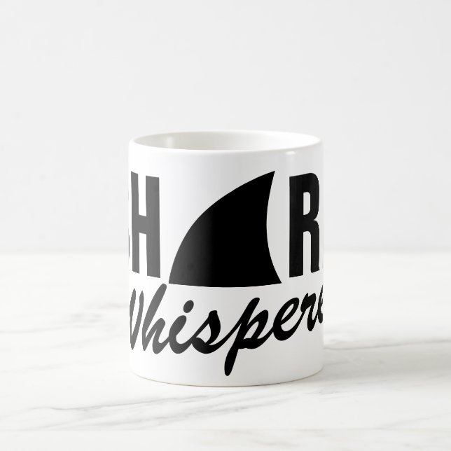 Whisperer de tubarão caneca de café engraçada para (Centro)