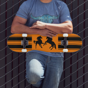 Wild Horses Skateboard - Cores Personalizadas