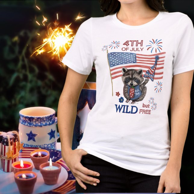 Wild Raccoon Girl 4 de julho (Wild Raccoon Girl 4th of July T-Shirt Tri-Blend Shirt)