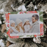 Winter Peony | Cartão com fotos de férias<br><div class="desc">Mande cartões de natal para amigos e família em estilo chic com nossos cartões com fotos elegantes. Sua foto horizontal ou orientada à paisagem é emoldurada em branco e cercada por flores de pérola vermelha pintada à mão e folhagem verde. Personalize com sua saudação personalizada (mostrada com "Amor e Alegria")...</div>