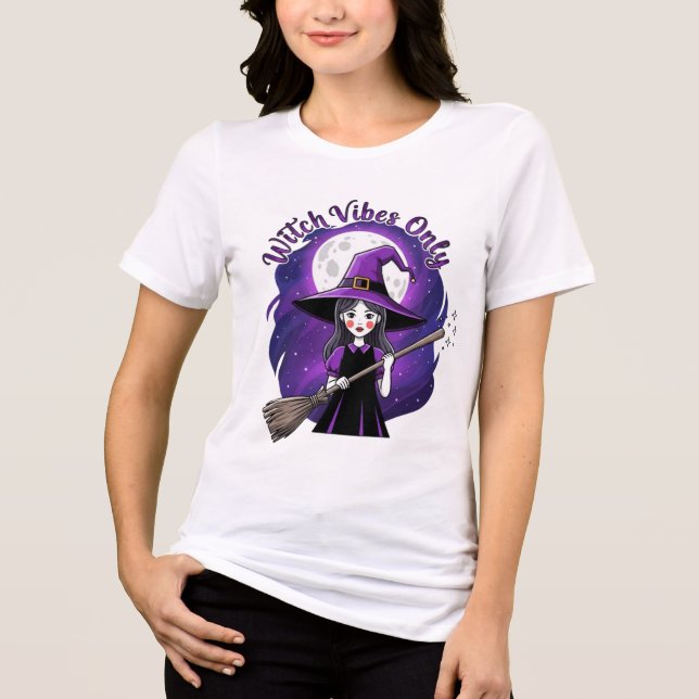Witch Vibes Only – Cute Witch Girl Halloween shirt (Frente)