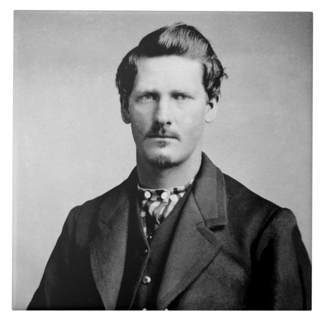 Wyatt Earp: Advogado, Lutador, Guardião de Salão (Frente)
