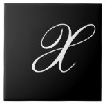 X Monograma Branco inicial em preto<br><div class="desc">Letra branca clássica monograma em fundo preto,  X.</div>
