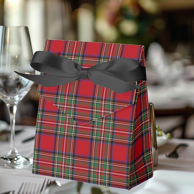 Xadrez Tartã Stewart Vermelho Caixa de Festa (Rustic Plaid Stewart Tartan Favor Box)