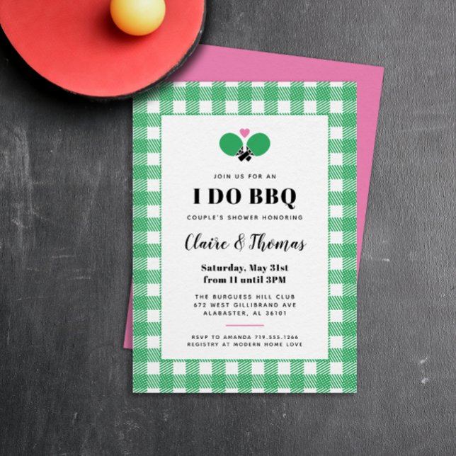 Xadrez Verde Eu faço o CHURRASCO Pong Convite (preppy pink, green and white gingham plaid country club I Do BBQ invitation)